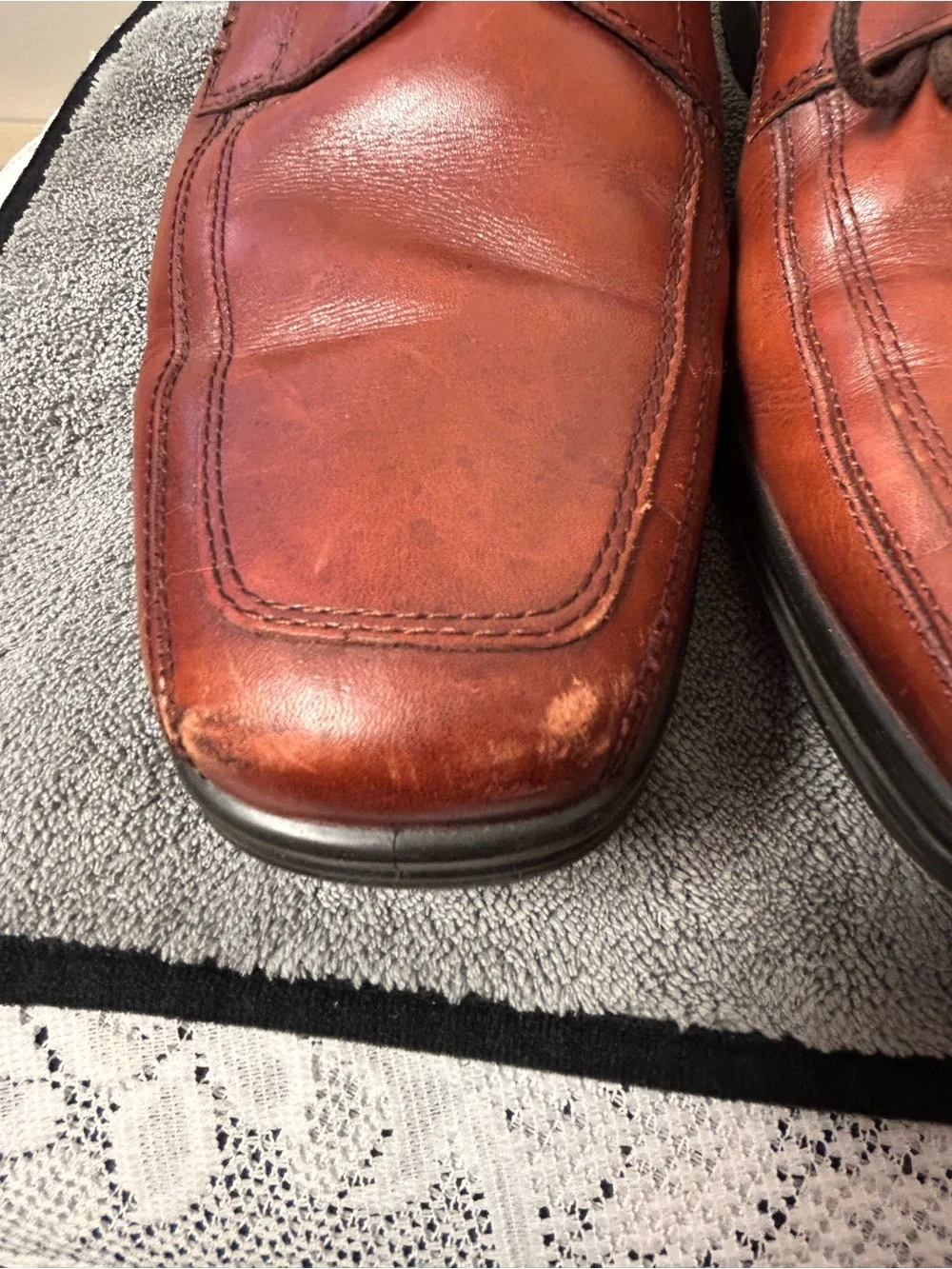 Hush Puppies Men's Brown Leather Lace-Up Oxfords